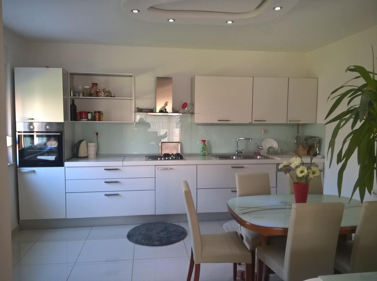Guest House No 13 Мостар Экстерьер фото